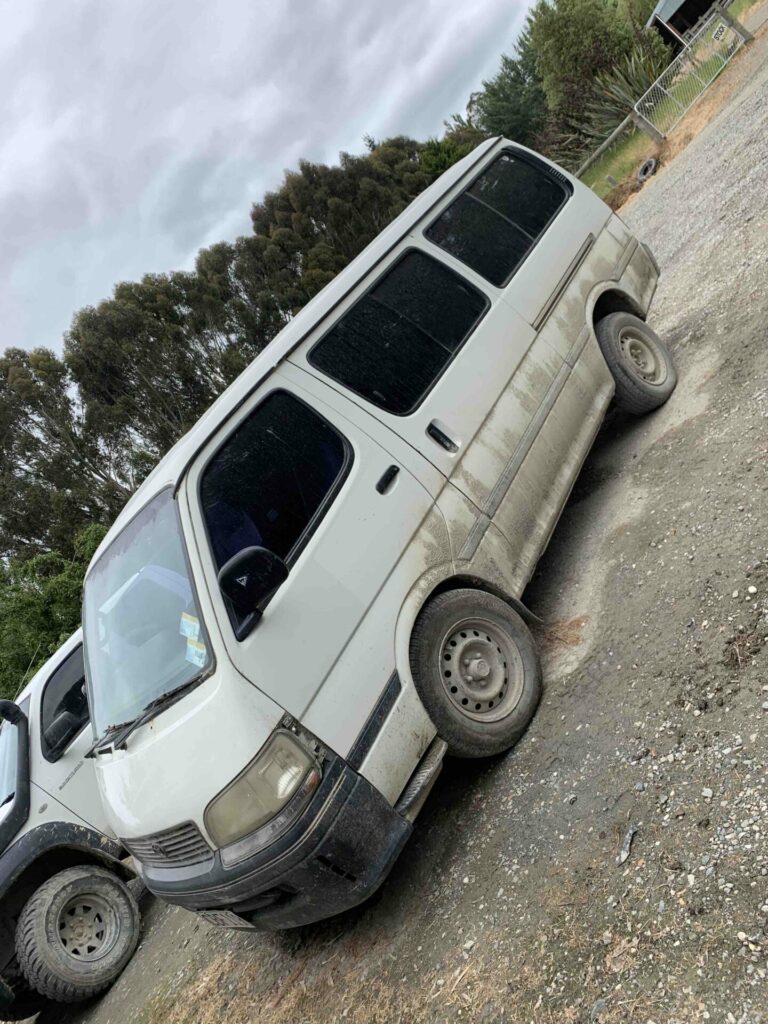 car wreckers oamaru